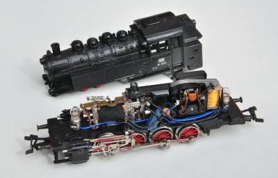 stark abgenutzte Märklin Lok - ein Umbau auf HLA scheidet aus!